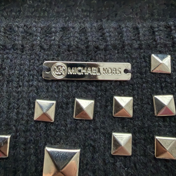 MICHAEL Michael Kors Black Wool Accessory - Picture 4 of 8